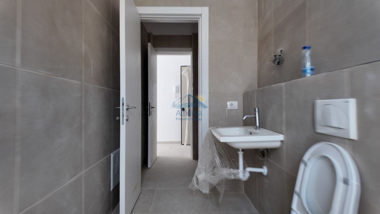 5 Rruga Radhime, Vlore 9426